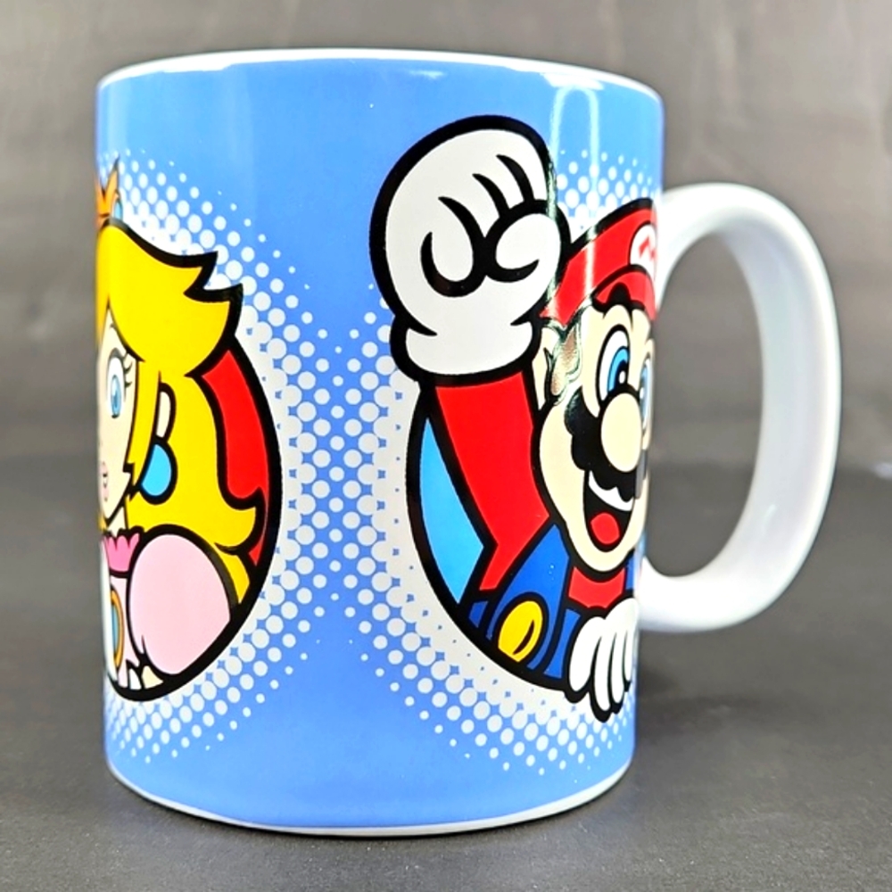 DONKEY KONG 12 oz Ceramic Mug: Luigi, Princess & Mario, official Nintendo